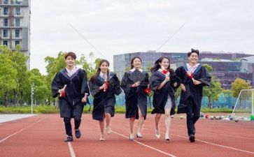 写毕业作文600字5篇
