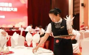 餐饮月工作总结与计划8篇