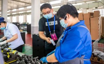 工厂员工半年工作总结8篇