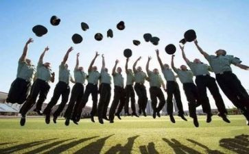 大学自我鉴定毕业生400字7篇