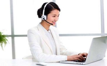 客服的自我鉴定通用8篇