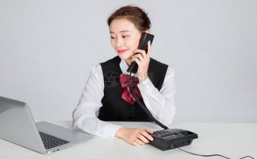 客服的月总结优质8篇