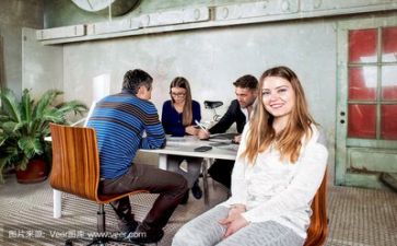 欢送领导退休人讲话稿8篇