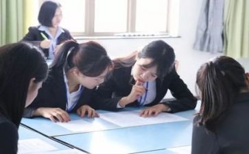自我介绍面试3分钟范文推荐5篇