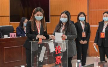 评选优秀干部的事迹材料6篇