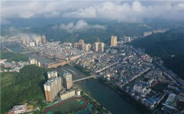 三都县法院工作报告8篇