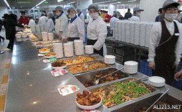 食堂的年终工作总结推荐7篇