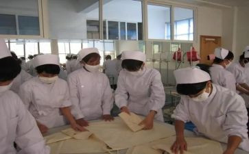 卫校中专生自我鉴定最新6篇