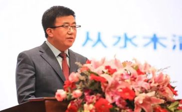 日校长讲话稿精选8篇