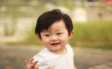 《屋顶上的小孩》读后感8篇