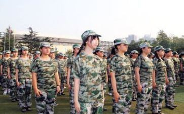 开学初中新生讲话稿6篇