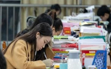总辅导员开学讲话稿5篇