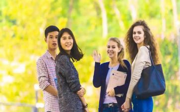 大学在校的自我鉴定最新8篇