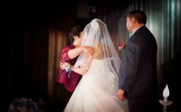 证婚人婚礼讲话稿模板7篇