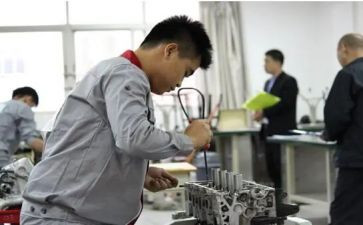 班主任工作计划中职计划优质6篇