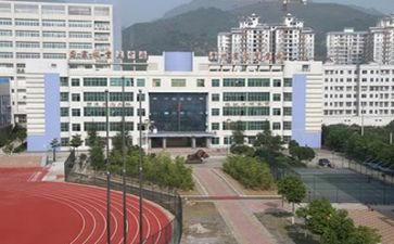 中专自我鉴定表范文参考5篇
